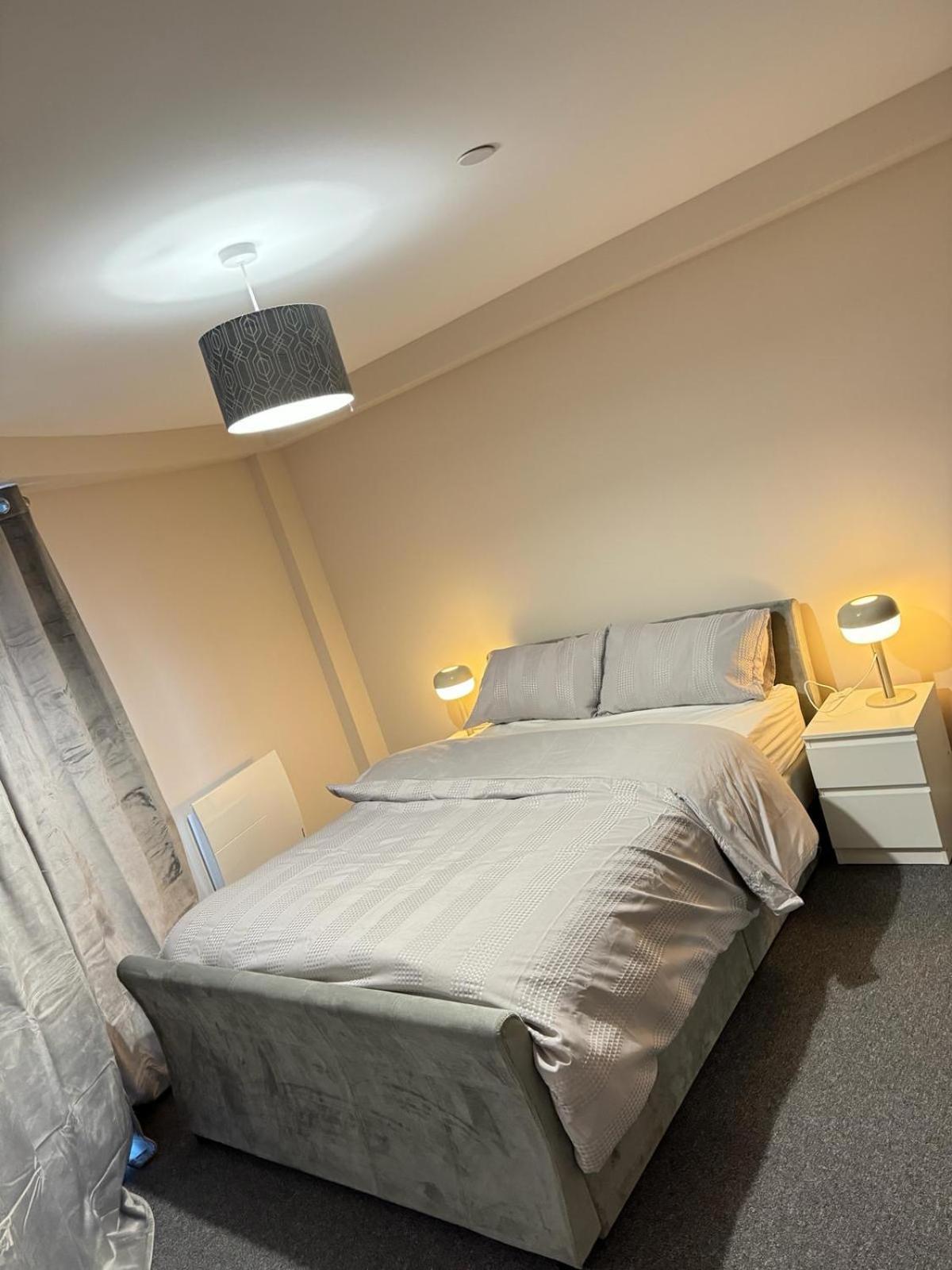 Luxury 2 Bedroom Apartment In Manchester City Centre - Free Parking Eksteriør billede